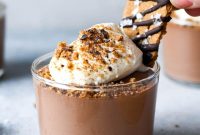 Decadent Vegan Chocolate Mousse with Chocolate-Covered Graham Crackers