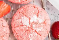 Strawberry Cheesecake Cookies: Soft, Creamy Cookie Recipe