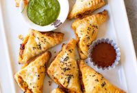 Crispy Paneer Puff Pastry Turnovers: Spiced Cottage Cheese Pastry