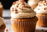 Pecan Pie Cupcakes Recipe — Classic Southern Dessert Cupcakes