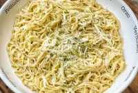 Garlic Lemon Spaghetti Made in the Instant Pot: Quick One-Pot Recipe