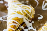 Flaky Pumpkin Turnovers with Spiced Filling