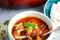 Hearty Vegetarian Sweet Potato Chili Recipe for Cozy Nights