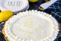 Creamy Lemon Sour Cream Pie Recipe for Tangy Dessert