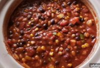 Hearty Slow Cooker Vegetarian Chili Recipe For Meal Prep