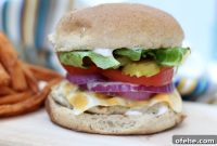 Juicy Ground Chicken Burger Recipe You Can Make Tonight