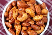 Maple Sriracha Roasted Nuts Recipe — Sweet-Spicy Snack Guide