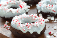 Chocolate Candy Cane Donuts: Peppermint Chocolate Donut Recipe