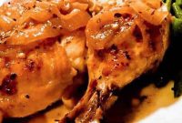 Mediterranean Chicken in the Instant Pot: Tangy Herb One-Pot Meal