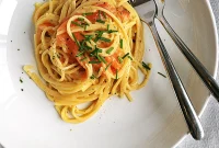 Smoked Salmon Carbonara Recipe: Creamy Pasta with Dill and Lemon