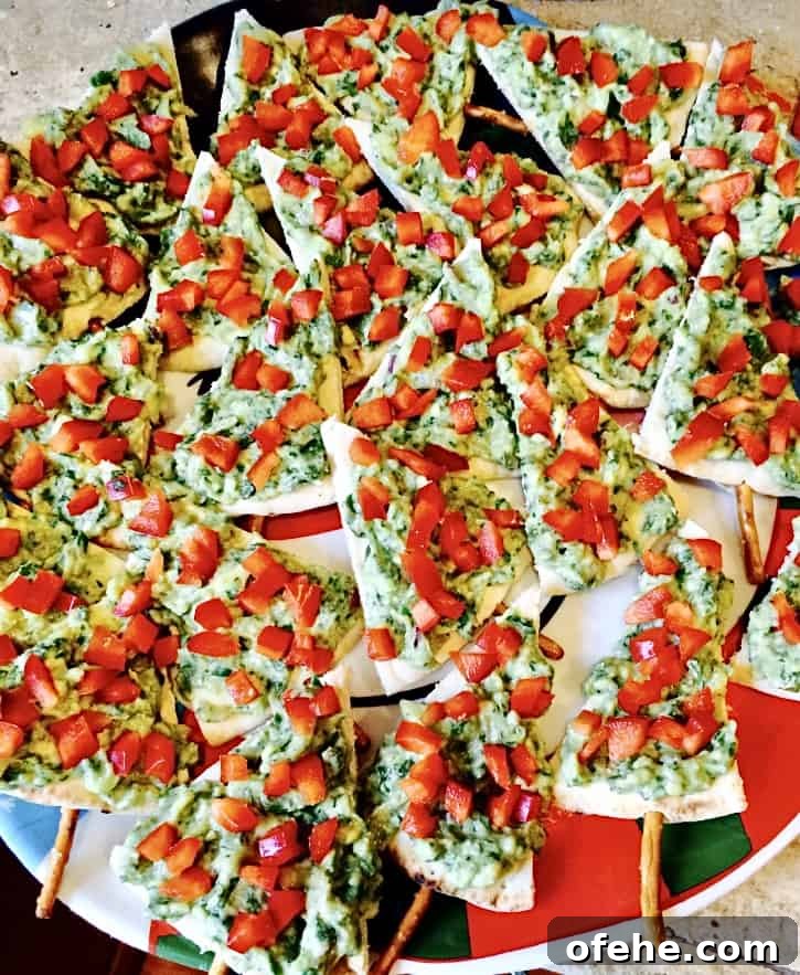 5 Crowd-Pleasing Christmas Appetizers (Plus 4 Festive Desserts) 8 Guacamole Christmas trees.