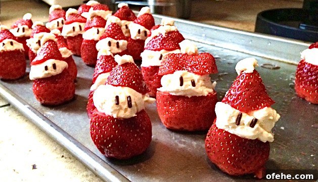 5 Crowd-Pleasing Christmas Appetizers (Plus 4 Festive Desserts) 9 Strawberry Santas.