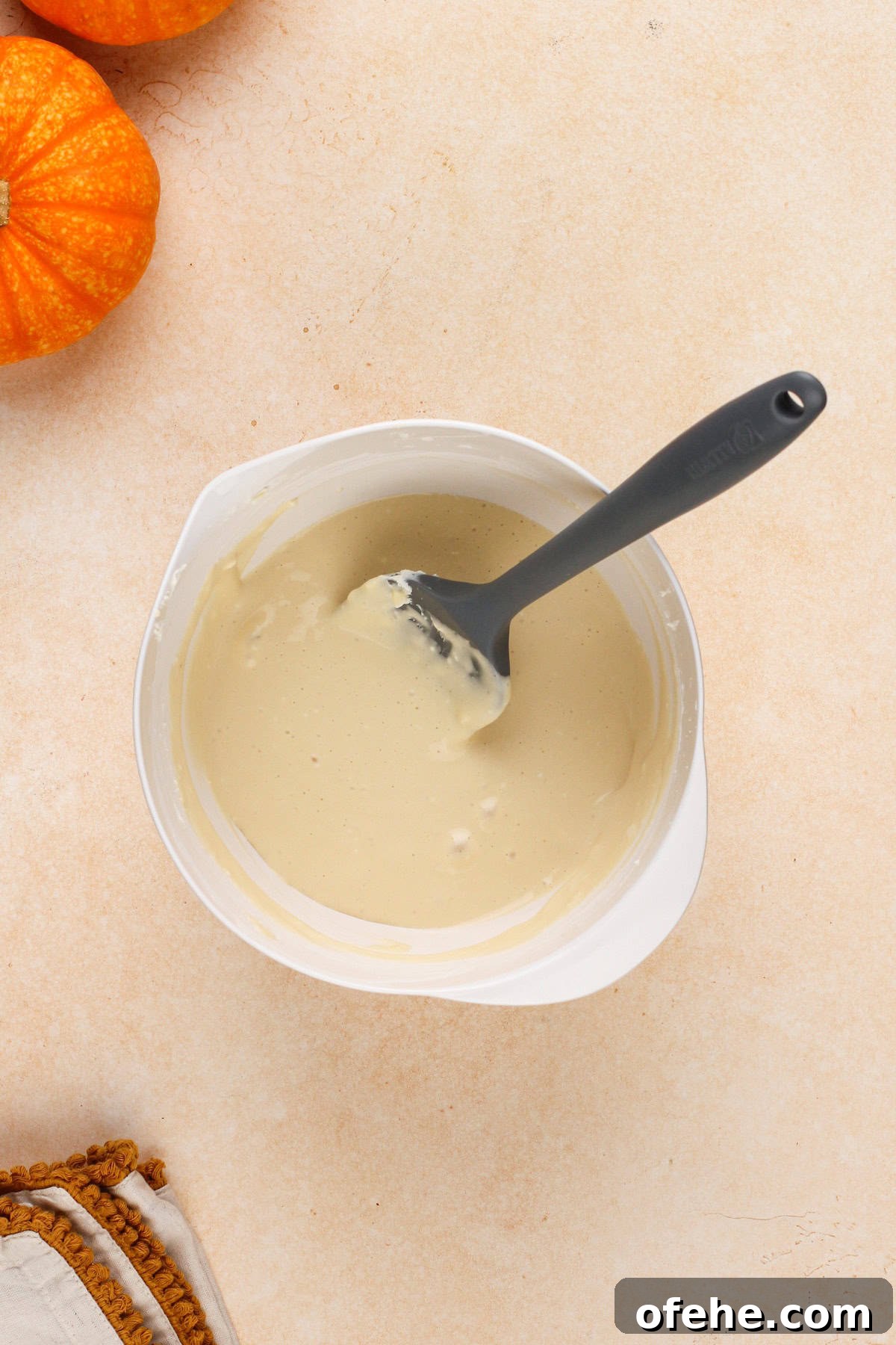 Pumpkin Muffins with Cream Cheese Swirl: Moist Fall Recipe 6 img 14306 5