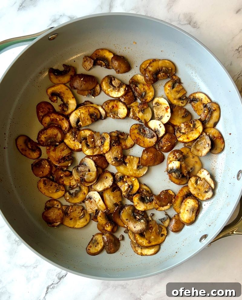 Savory Mushroom and Melted Cheese Grilled Sandwich 5 Sautéed mushrooms with seasonings