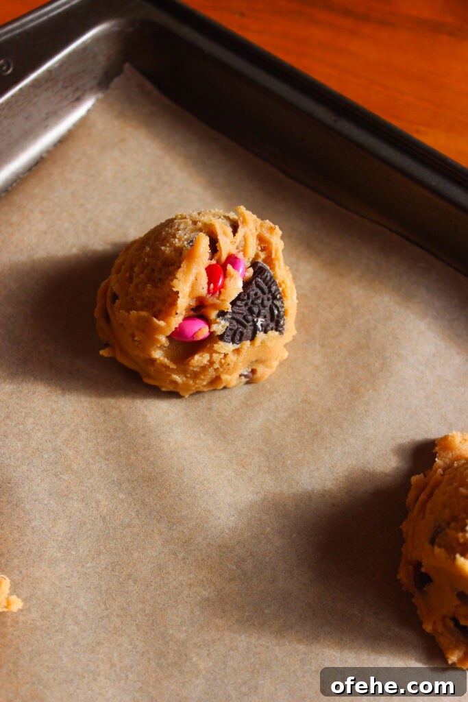 Valentine's Day Oreo and M&M Cookies Recipe 8 img 16098 7