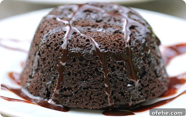 Healthy Chocolate Mini Molten Lava Cake