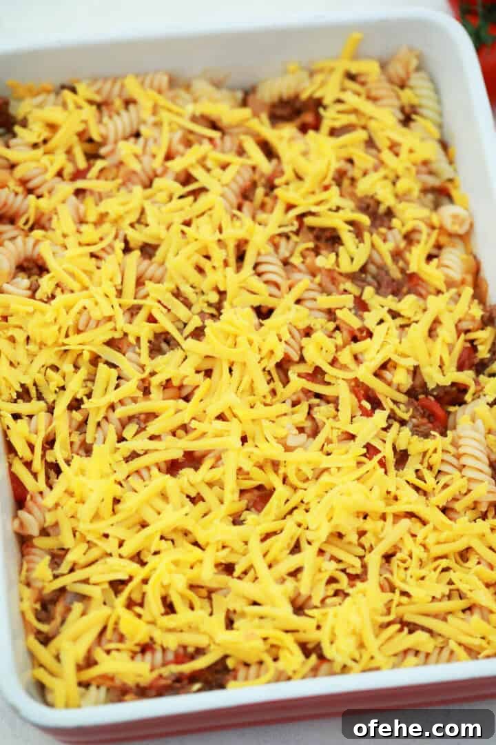 Cheeseburger Casserole Recipe: Simple Weeknight Comfort Bake 6 topping cheeseburger casserole with cheddar cheese