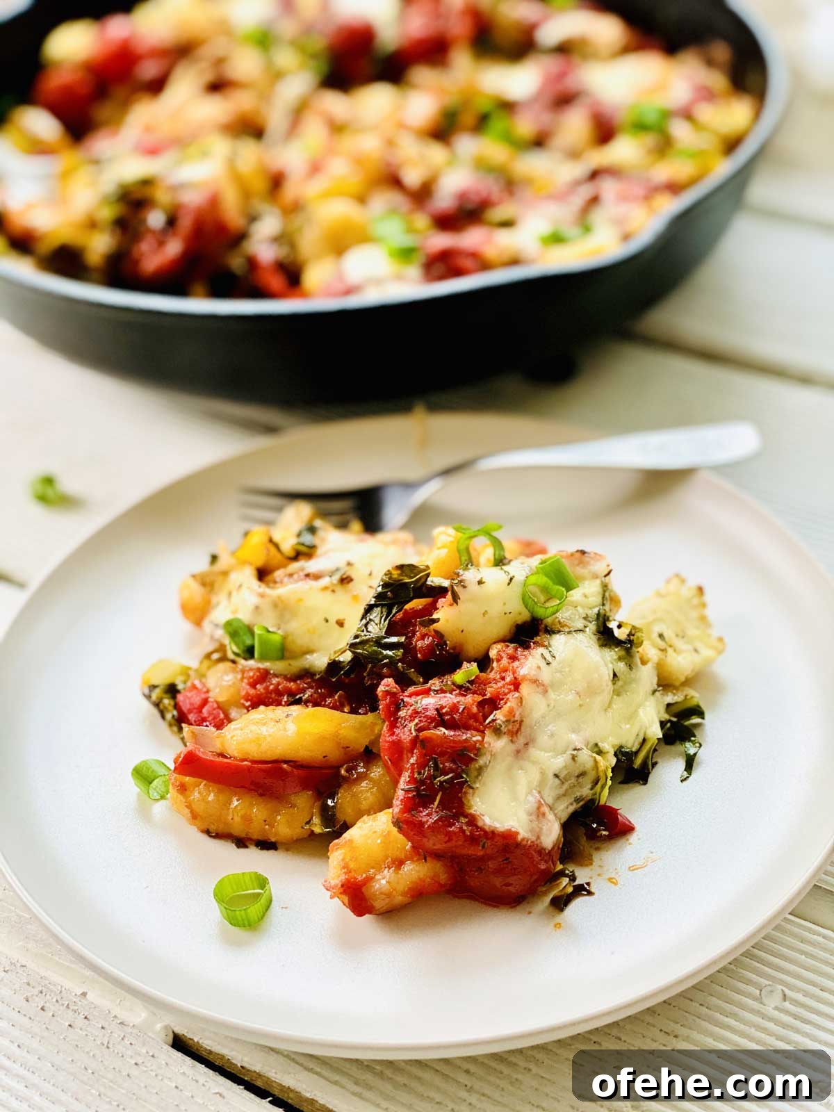 Cheesy Gnocchi and Cauliflower Bake with Mozzarella 4 Cauliflower bake with gnocchi and mozzarella plate