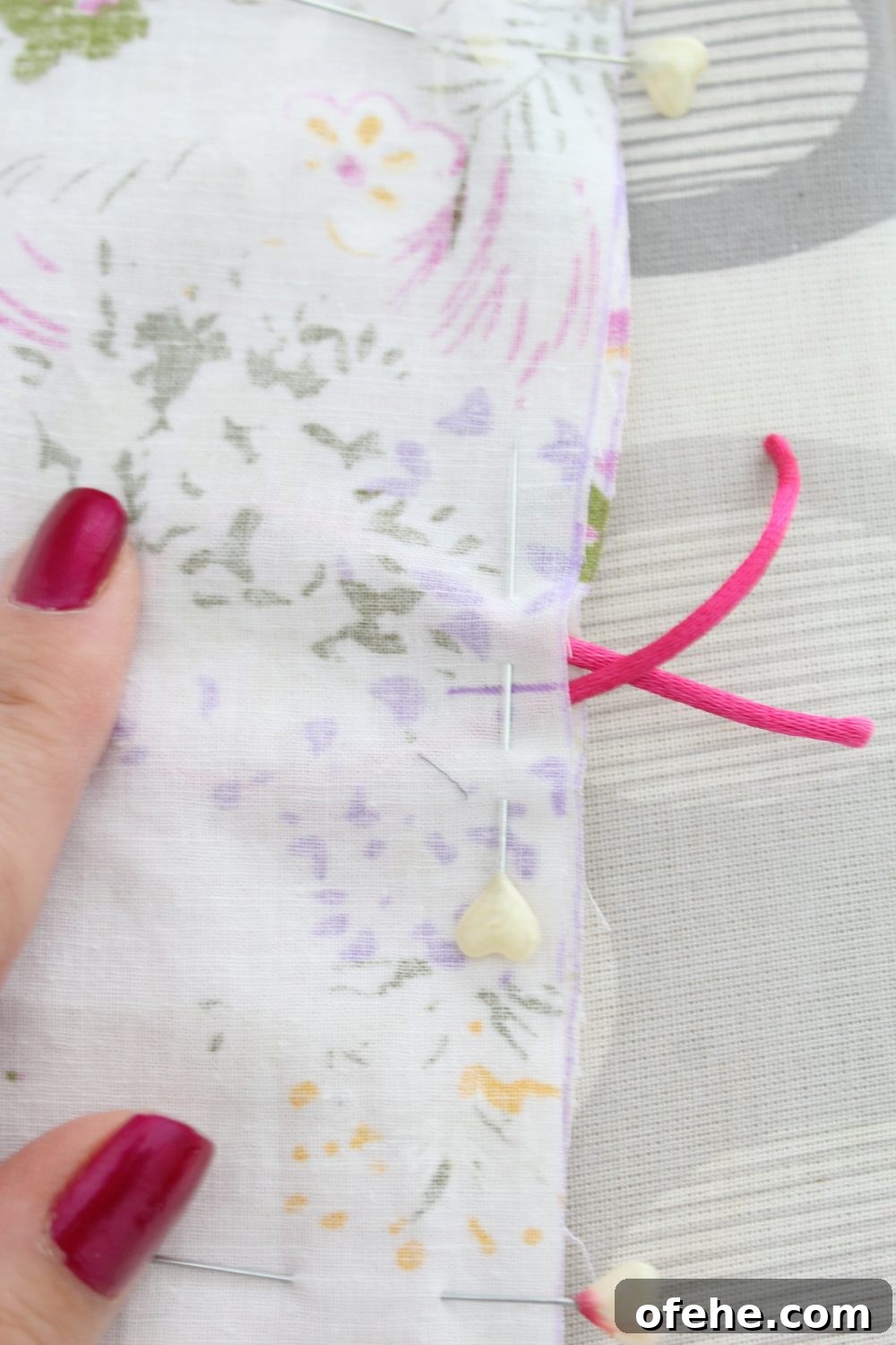 How to Make a Charming Simple Christmas Stocking (Video) 10 img 31573 9