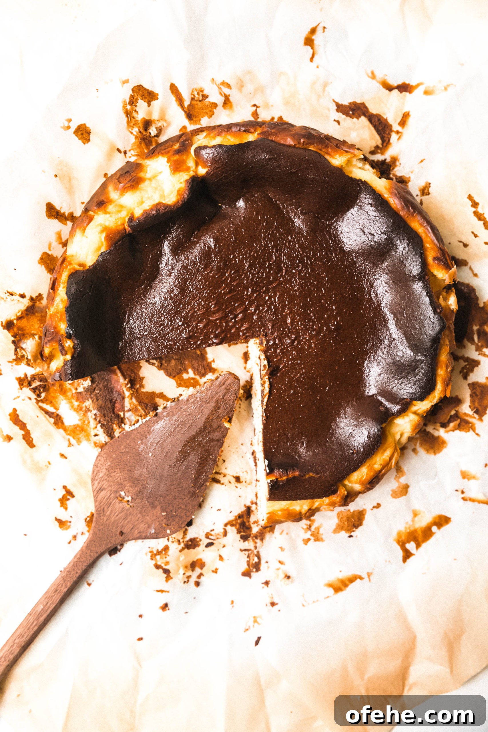 Basque Burnt Cheesecake Recipe: Creamy Crustless Dessert Guide 9 img 39110 8
