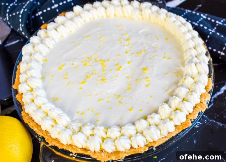 Creamy Lemon Sour Cream Pie Recipe for Tangy Dessert 5 Sour Cream Lemon Pie