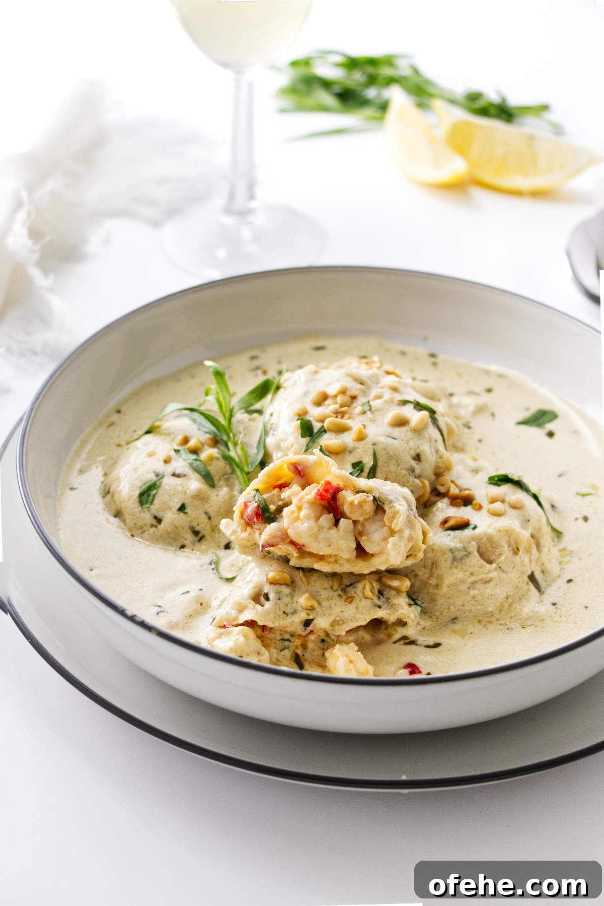 Lobster Ravioli Recipe: Creamy Sauce and Lemon Herb Tips 7 A pasta bowl filled with lobster ravioli.