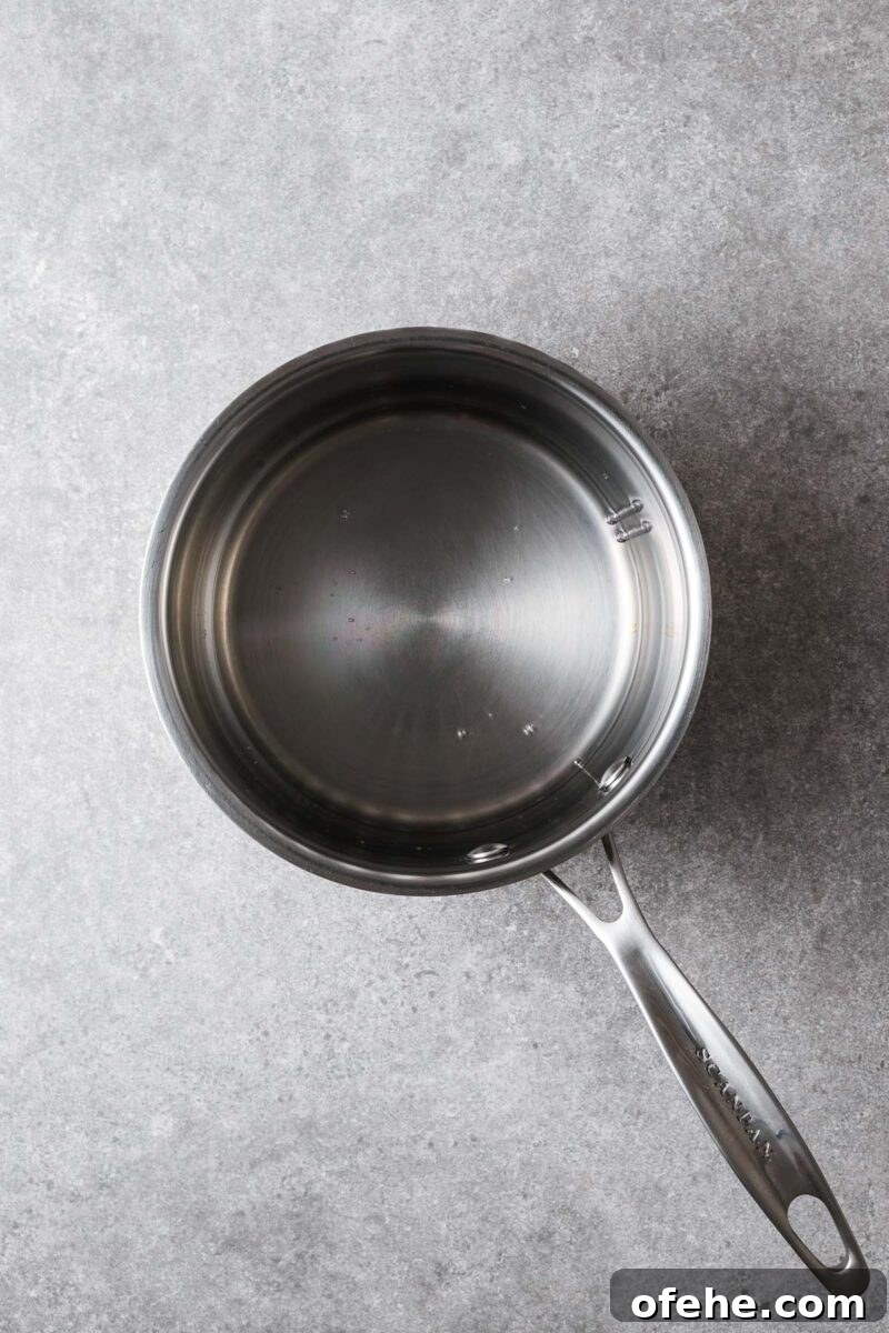 Sake in a saucepan.