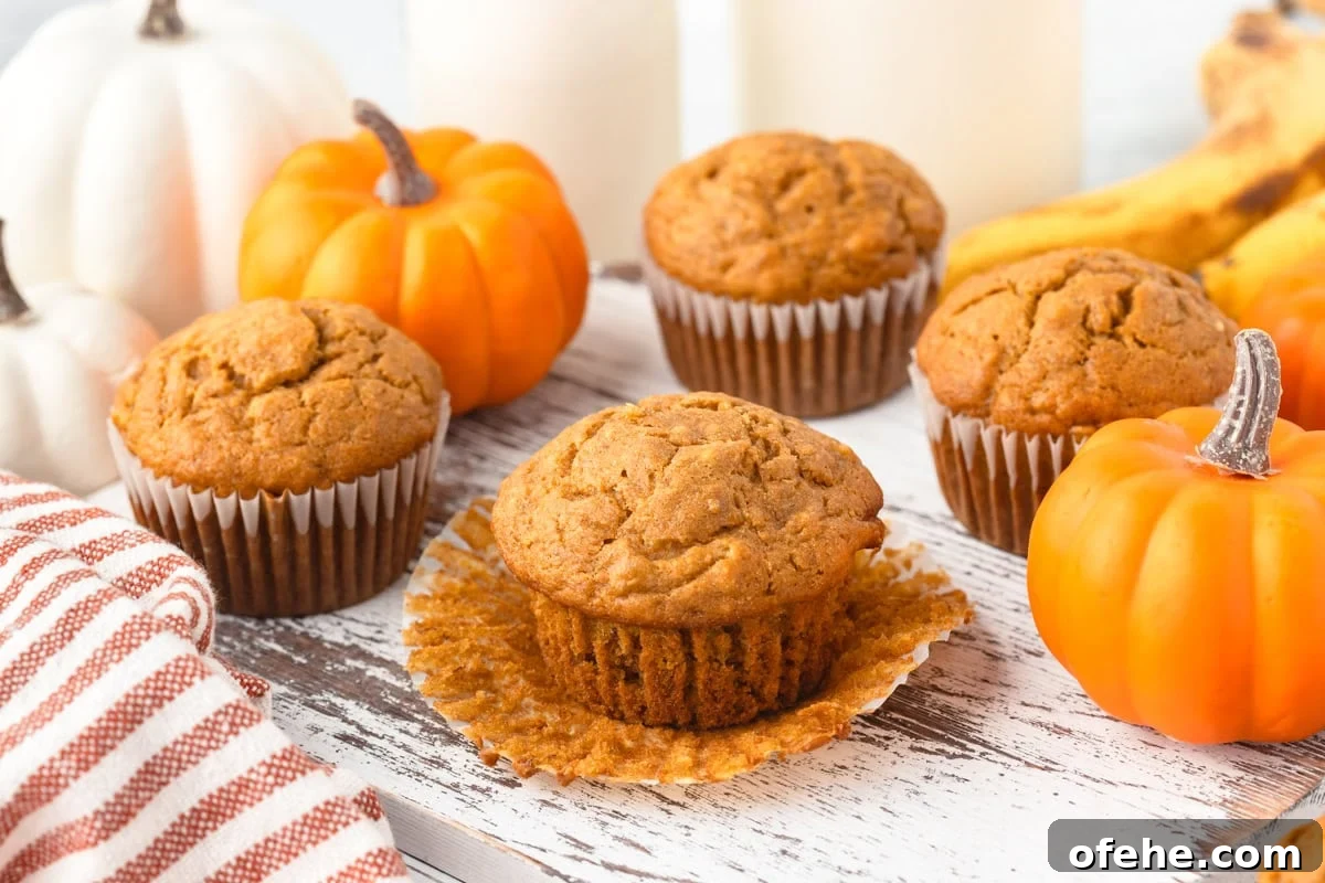 Banana Pumpkin Muffins with Warm Spices — Moist Fall Recipe 6 img 85017 5