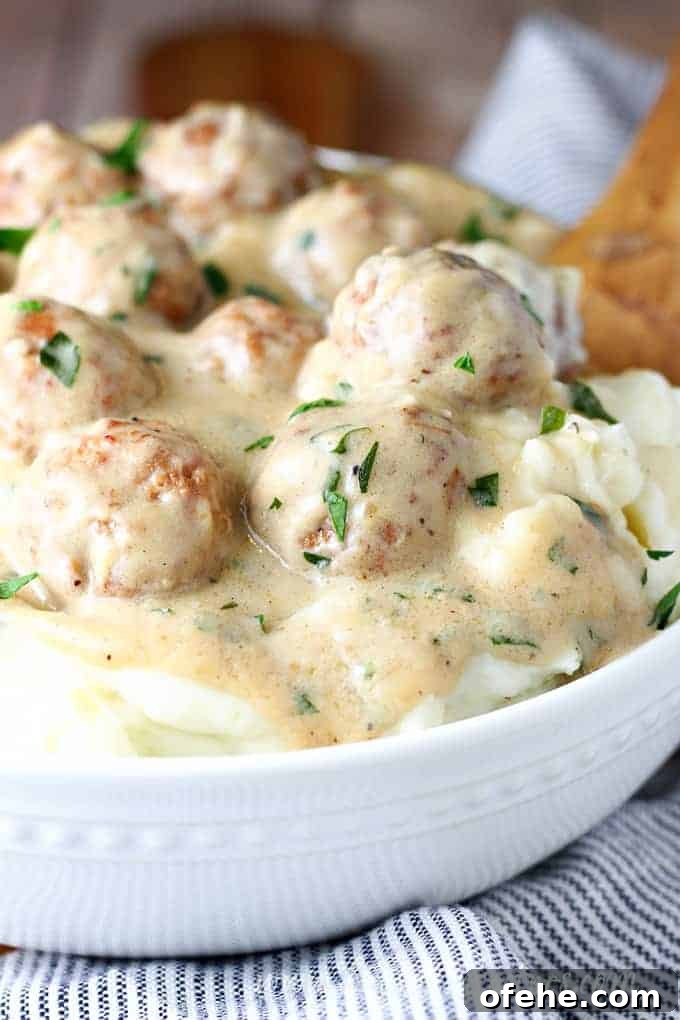 Slow cooker swedish meatballs!