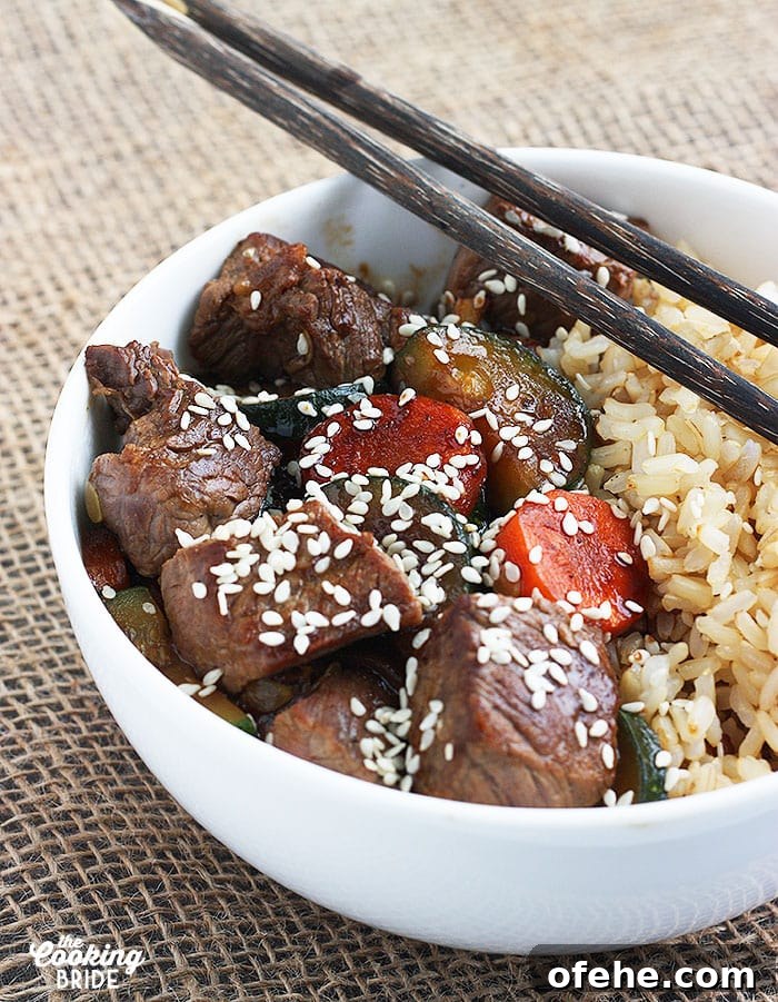This do-it-yourself hibachi steak dinner is ready in under 30 minutes! Sirloin steak and tender vegetables are simmered in a rich Asian-inspired sauce. Hibachi Steak