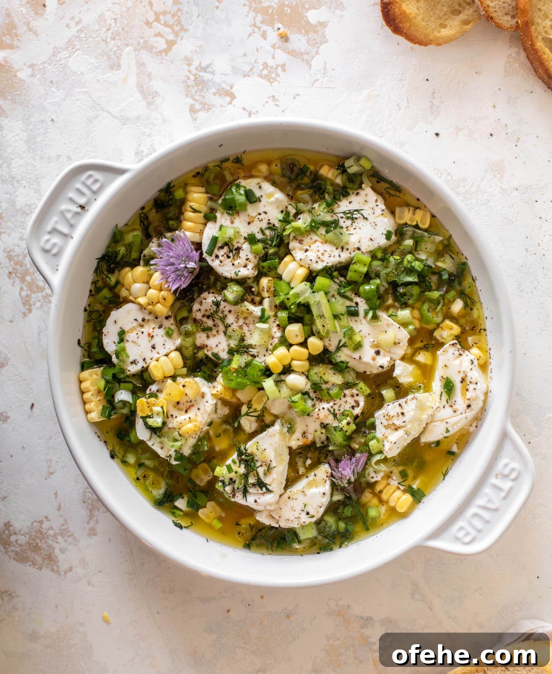 Summer-Marinated Goat Cheese: Flavorful Recipe for Picnics and Salads 7 summer marinated goat cheese