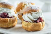 Windbeutel: Classic German Cream Puffs Recipe