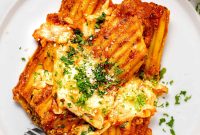 Creamy Spinach and Cheese Manicotti (Vegetarian Recipe)