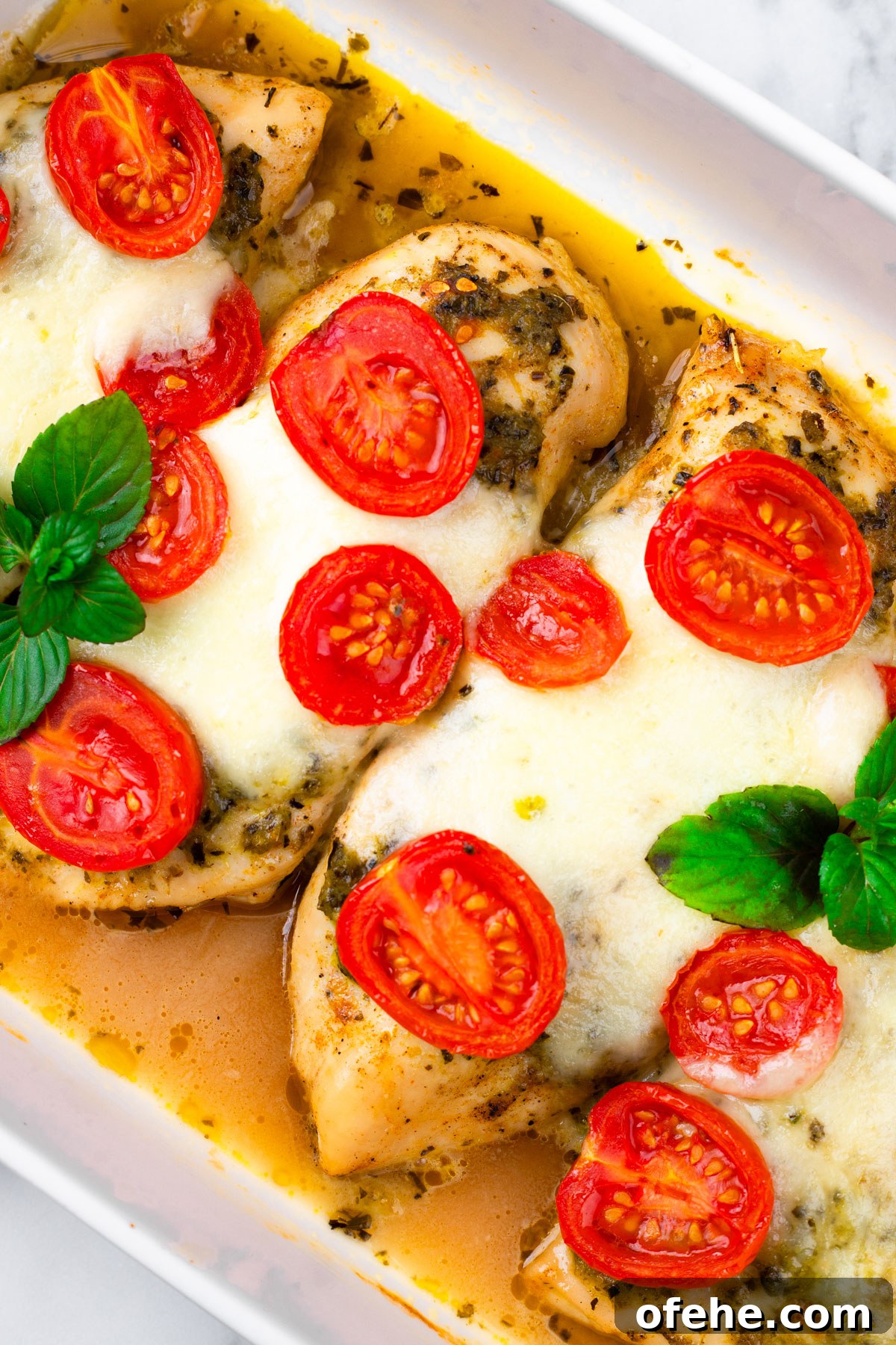 baked pesto mozzarella chicken